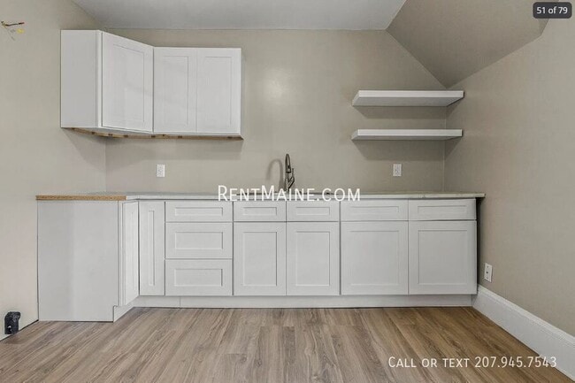 38 Jefferson St Unit 2