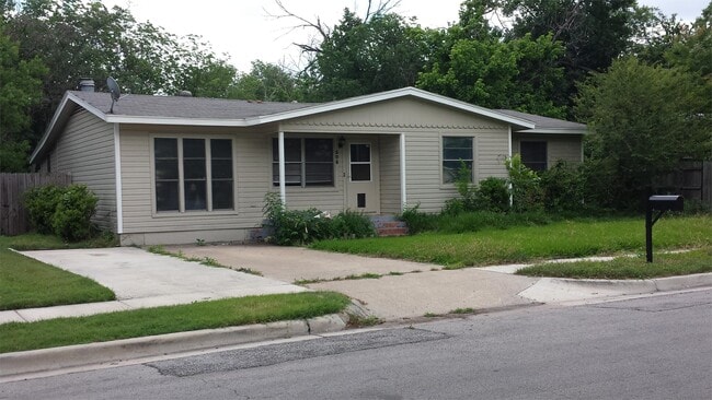 Building Photo - 508 Souder Dr