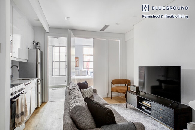Building Photo - 7 Rivington St Rental