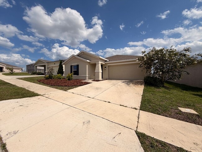 Photo - Single Family House Minutes to Davenport Posner Park Shopping Mall