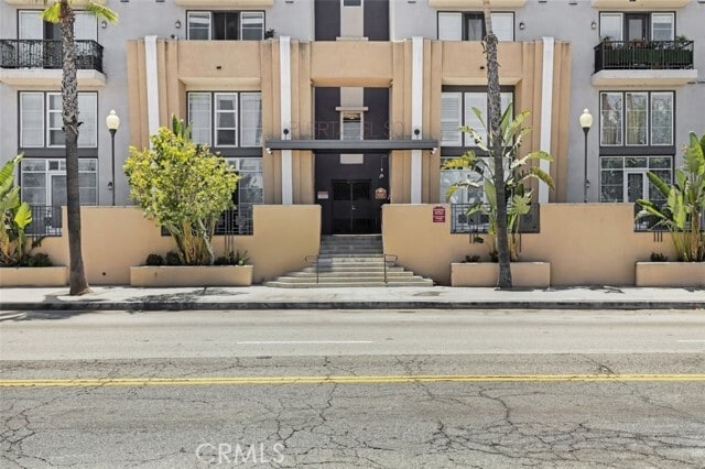 Building Photo - 360 W Ave 26 Unit 318 Rental
