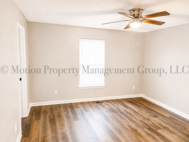 Photo - 1816 S Holly St