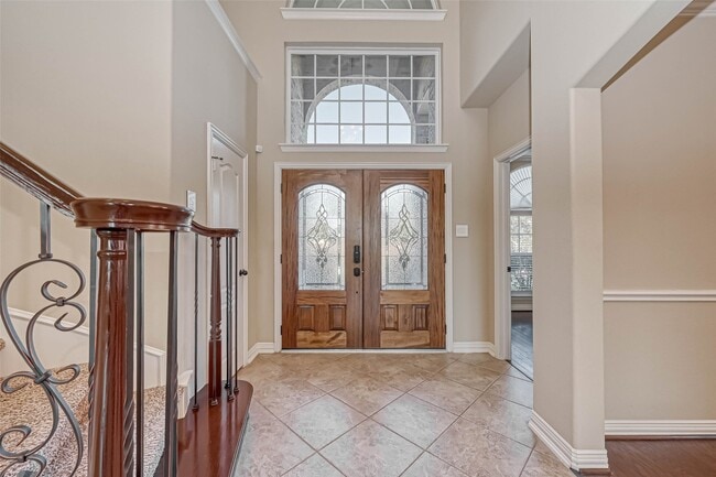 Photo - 17827 Circular Quay Ln