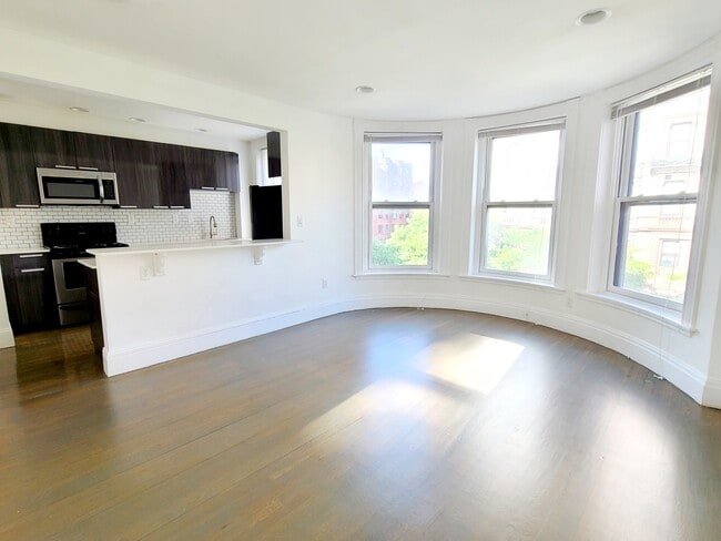 Building Photo - 49 Massachusetts Ave Unit 3