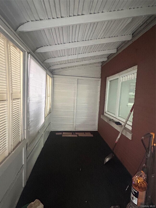 Photo - 137 Woodlawn Ave
