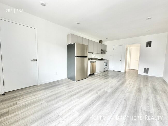 Photo - 318 S Mariposa Ave Unidad 11