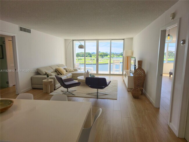 Photo - 9250 W Bay Harbor Dr Unit 5B