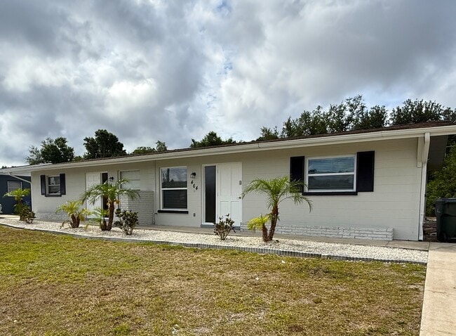Building Photo - 464 Briarwood Rd