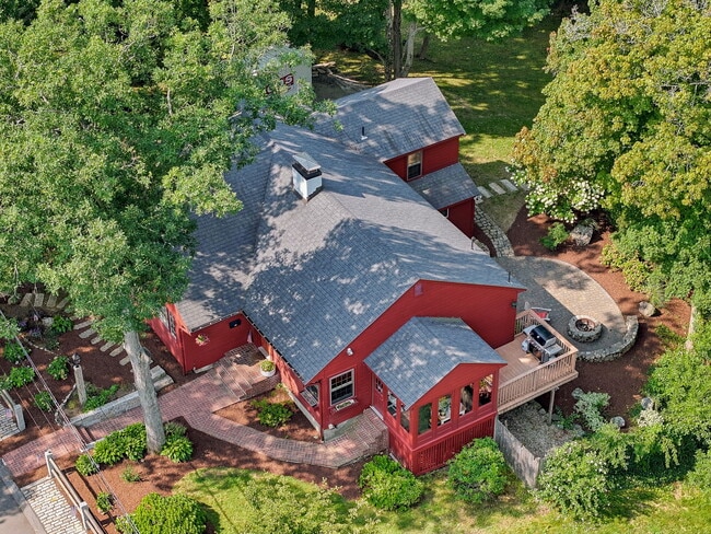 41 Brook St