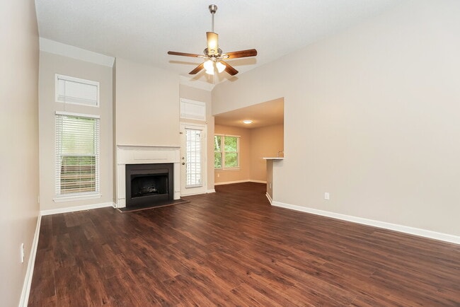 Photo - 3868 Round Rock Dr