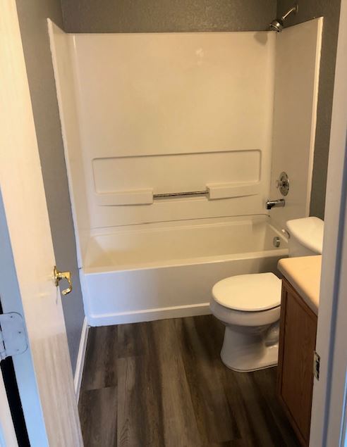 Bathroom - 208 La garde St