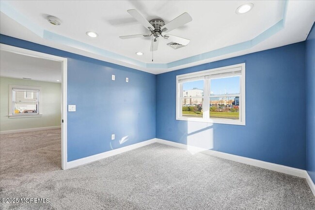 Photo - 674 Park Ave