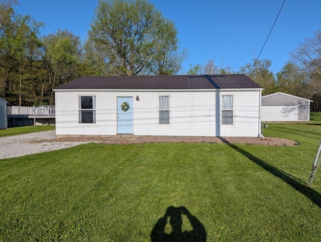 Building Photo - 1220 Jacobson Ave