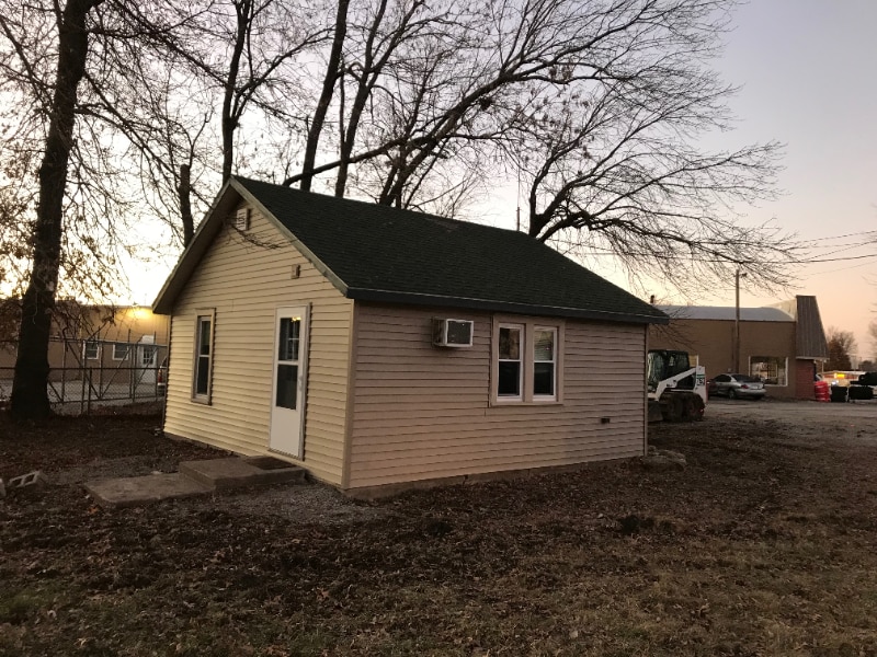 Photo - 1408 S Commercial St