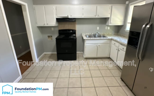 Photo - 98 Stonebrook Cove