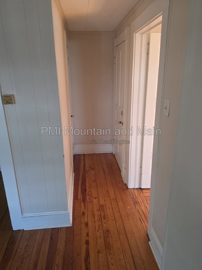 Photo - 41 Westwood Pl Unit 4