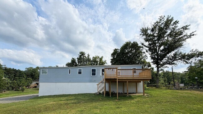 Photo - 770 River Rd