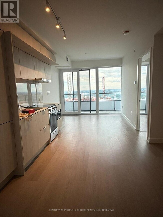 Photo - 448 Burnhamthorpe Rd W Unit 4401