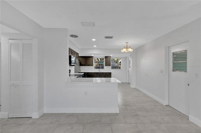 Photo - 14410 Sussex Dr