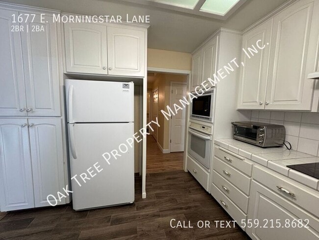 Photo - 1677 E Morningstar Ln