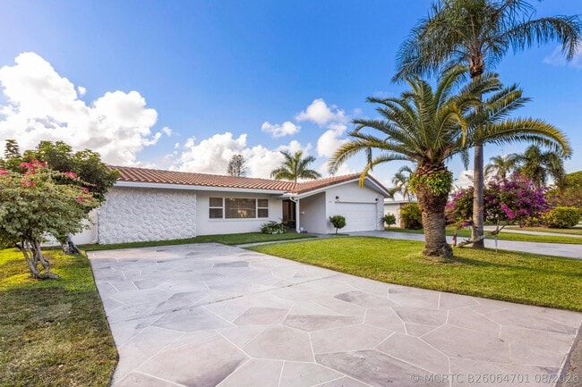 Photo - 4741 NE 29th Ave