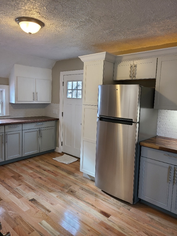 Photo - 94 Park Ave Unit 2