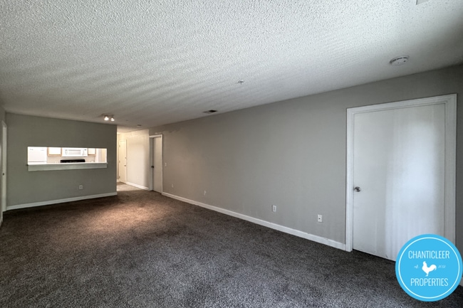 Photo - 303 Smith Level Rd