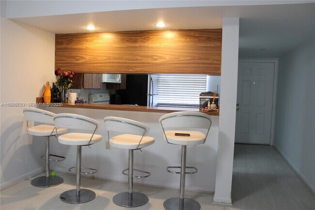 Photo - 3511 Village Blvd Unit 401