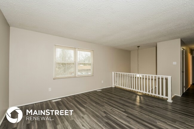 Photo - 2316 Kingsford Dr