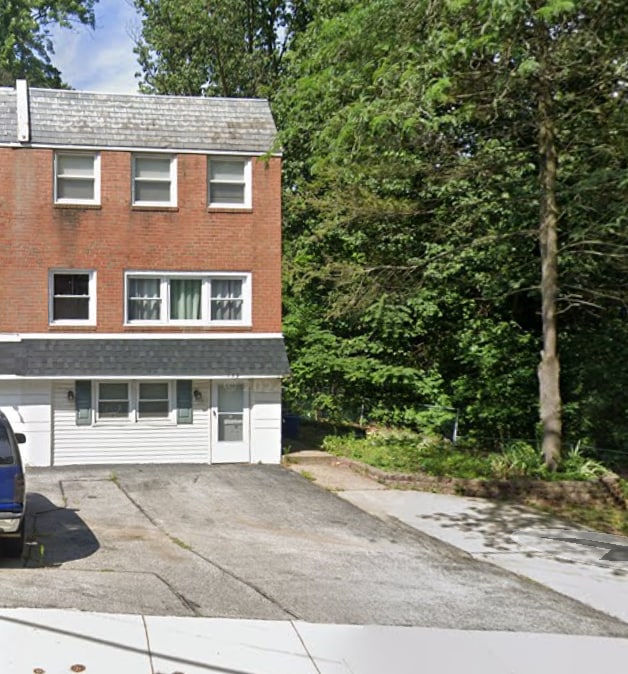 Building Photo - 159 W Maryland Ave