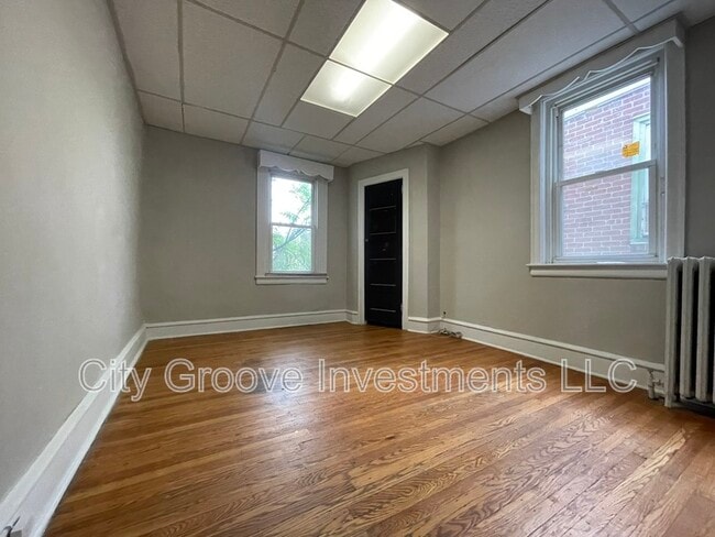 Building Photo - 1784 Brill St Rental