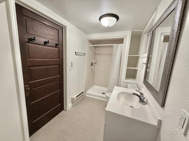 Photo - 4229 Canyon Lake Dr Unit 3