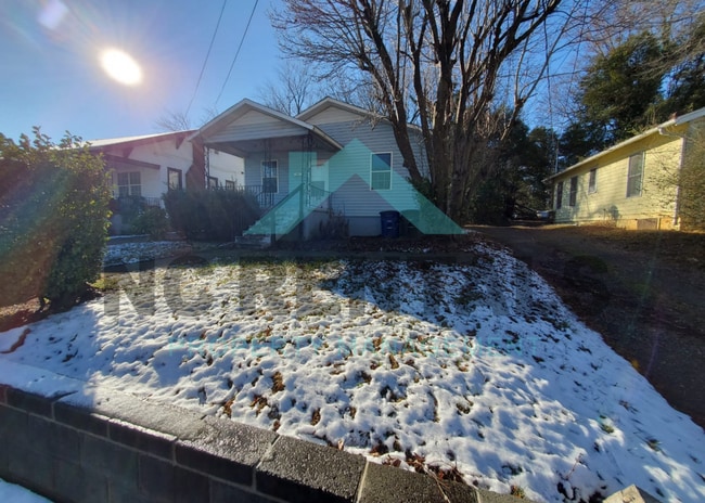 Photo - 114 N Jackson Ave