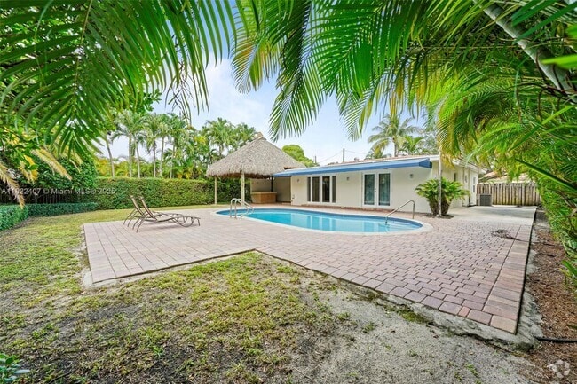 Building Photo - 12730 Ixora Rd Rental