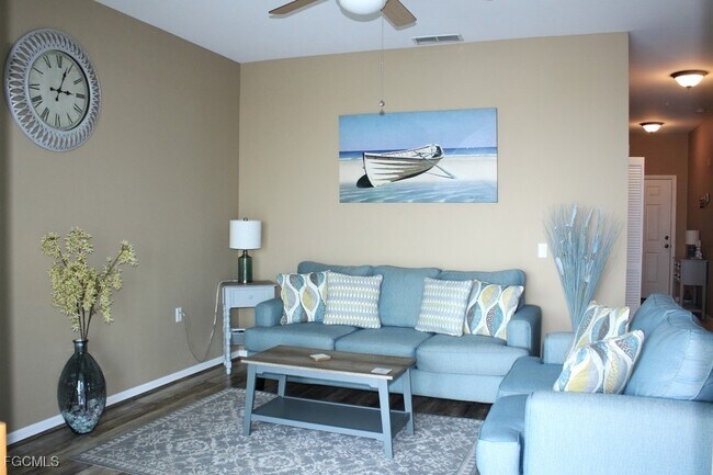 Building Photo - 16685 Lake Cir Dr Unit 1044 Rental