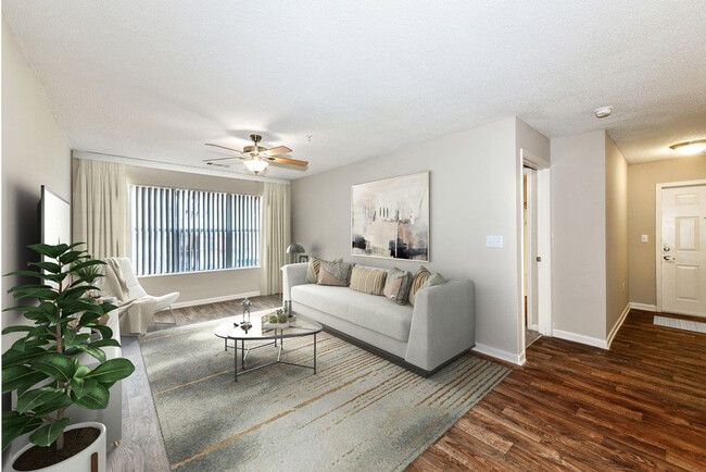 Photo - Signature at Sugarloaf Apartments