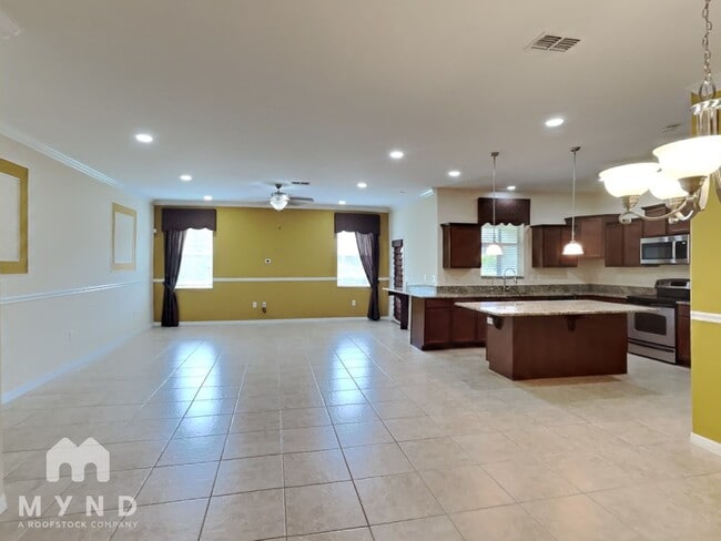 Photo - 20321 Starfinder Way