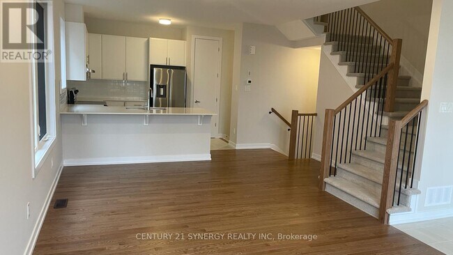 Photo - 516 Oldenburg Ave