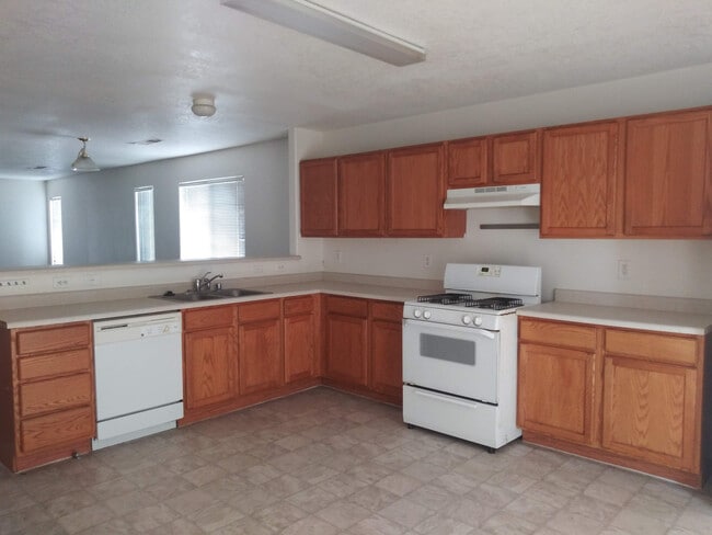 Photo - 5808 Night Rose Ave NW