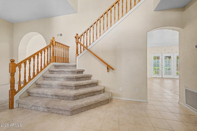 Photo - 1722 E Samuel Dr