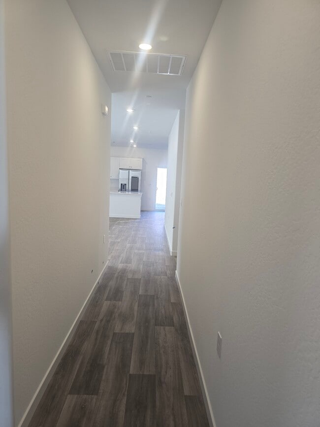 Photo - 2632 W Cambridge St