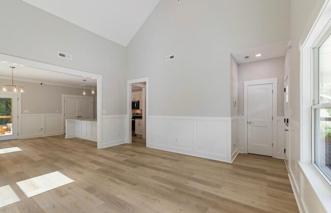 Photo - 5414 Dorsey St