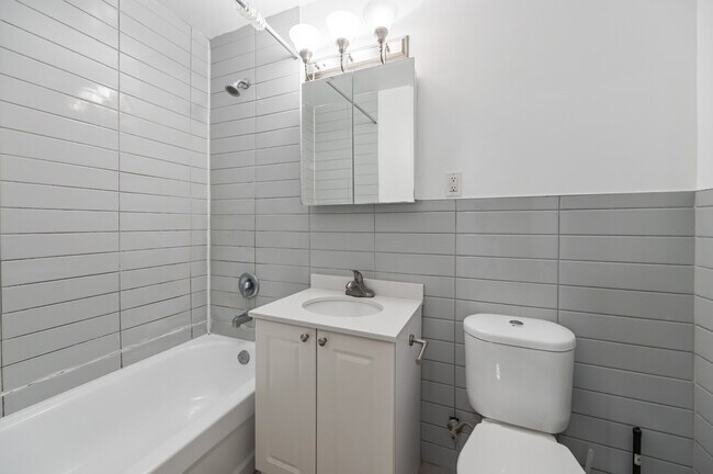 Photo - Heath Estates C Unit 00101