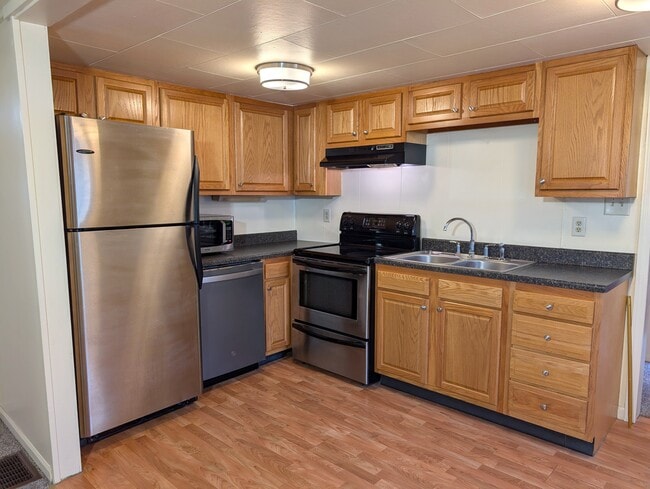 Photo - 813 E Pearl St