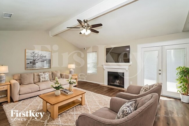 Photo - 6104 Skylark Ln