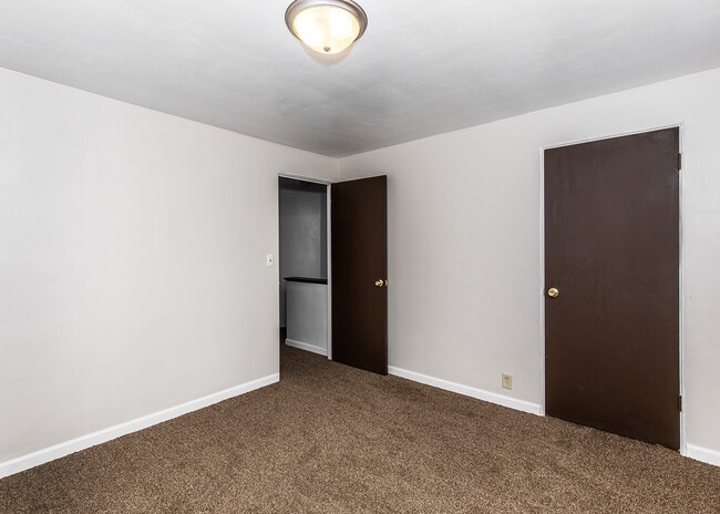 Photo - 2124 Grant St