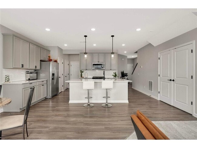 Photo - 17983 Giants Wy Townhome