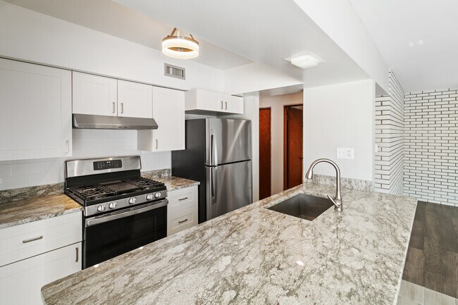 Photo - 318 Walker Ave