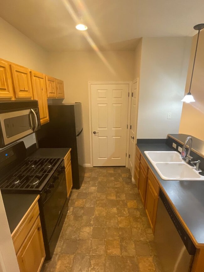 Photo - 1061 Canyon Meadow Dr