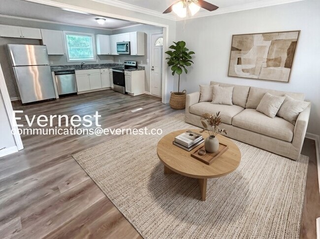 Photo - 2741 Mary Ave